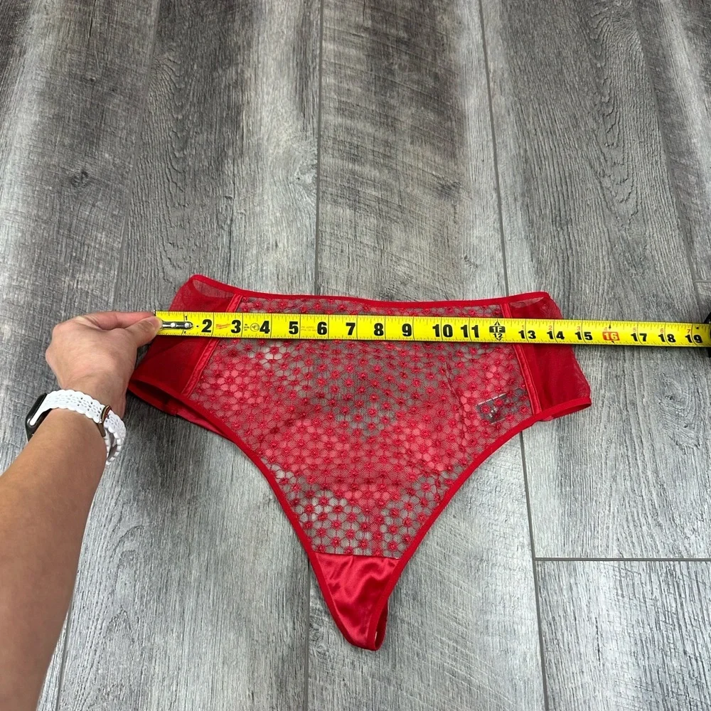 VS Red‎ Lace High Waisted Thong
